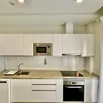 Naval Cool Apt - Private Parking
